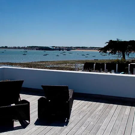 La Maison Sur L'eau 4* Barbâtre