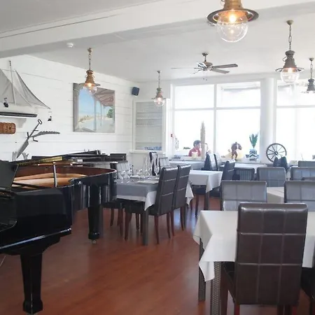 Szálloda La Maison Sur L'eau 4*