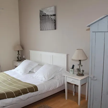 Szálloda La Maison Sur L'eau Barbâtre