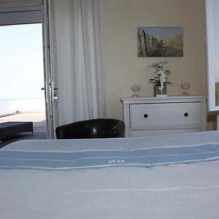 Szálloda La Maison Sur L'eau 4*