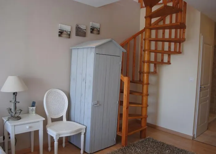 La Maison Sur L'eau Hotel