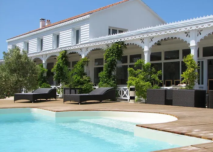 Hotel La Maison Sur L'eau Barbatre