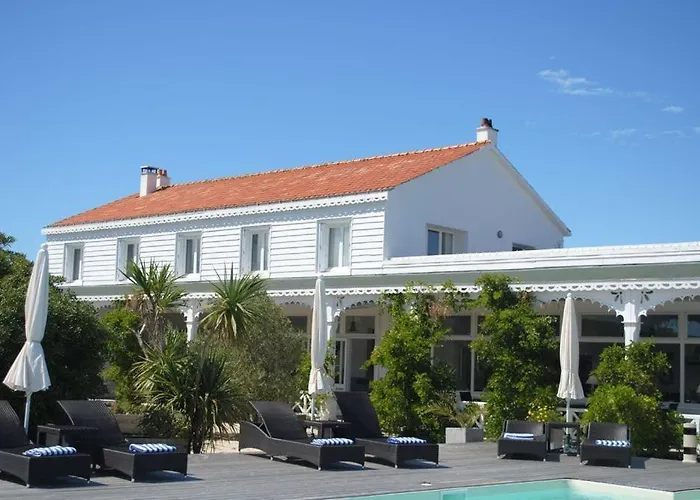 La Maison Sur L'eau 4* Barbâtre